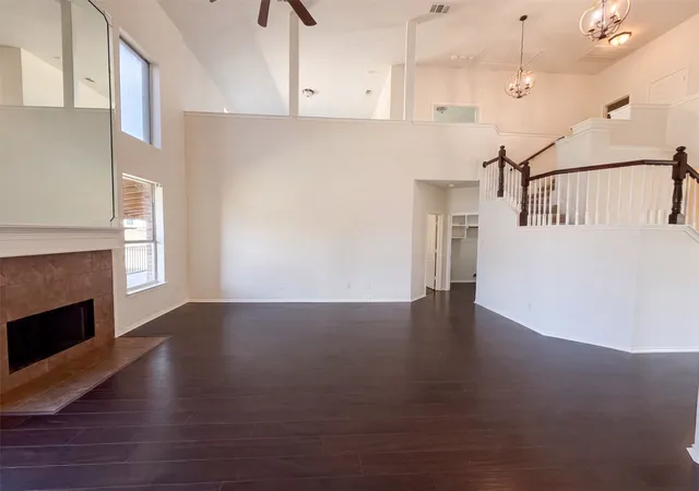 Photo 3 of Sale Pending at 1402 Stone Oak Ct, Cedar Hill, TX 75104 | MLS# 21368117 | Listing updated on 2026-09-15