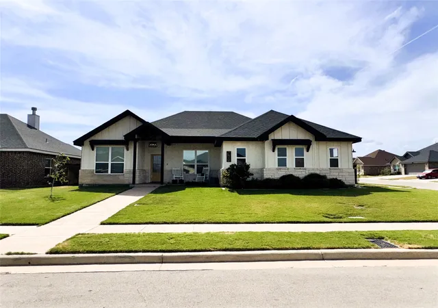Photo 1 of Sale Pending at 7402 Big Country Wy, Abilene, TX 79602 | MLS# 21367661 | Listing updated on 2026-09-20