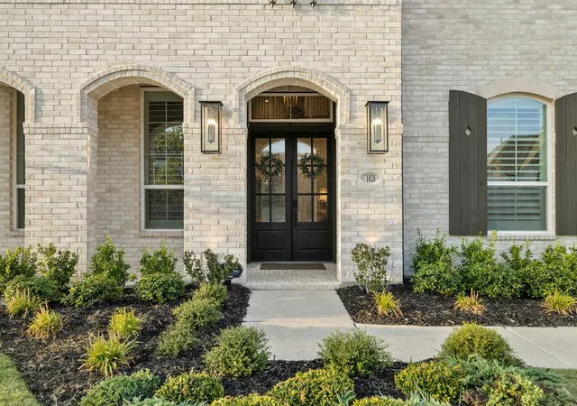 Photo 2 of Mansion for sale at 1820 Paxton Pass, Mc Kinney, TX 75071 | MLS# 21368082 | Listing updated on 2026-09-19