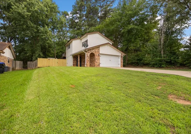 Photo 3 of Single family home for sale at 1210 Chad St, Longview, TX 75604 | MLS# 21360752 | Listing updated on 2026-09-30