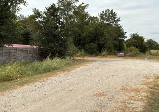 Photo 2 of Land for sale at 6858 Sw County Road 0022 Road, Corsicana, TX 75109 | MLS# 21368255 | Listing updated on 2026-09-10