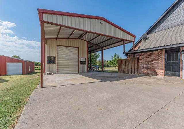 Photo 3 of Single family home for sale at 5497 Fm 6, Caddo Mills, TX 75135 | MLS# 21350521 | Listing updated on 2026-09-13