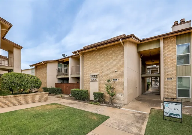 Photo 1 of Condo for sale at 12830 Midway Rd #2118, Dallas, TX 75244 | MLS# 21367917 | Listing updated on 2026-09-10