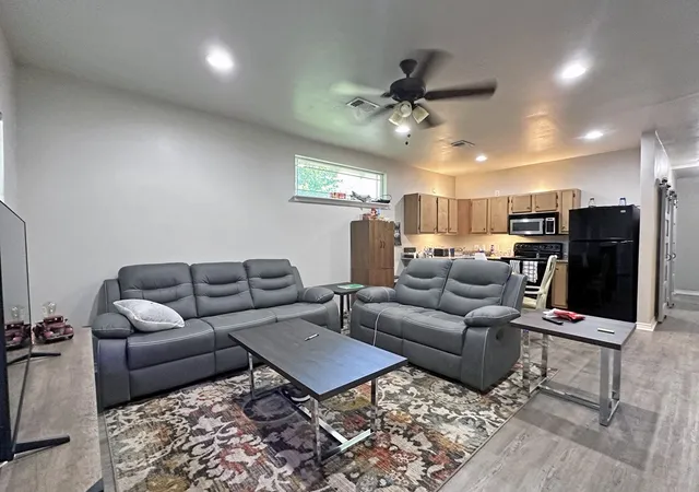 Photo 3 of House for sale at 11281 Moss St, Brownsboro, TX 75756 | MLS# 21368287 | Listing updated on 2026-09-09