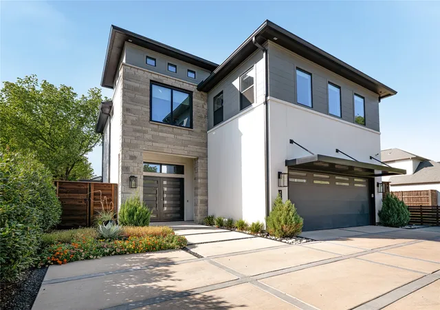 Photo 2 of Mansion for sale at 4515 Elsby Ave, Dallas, TX 75209 | MLS# 21367323 | Listing updated on 2026-09-13
