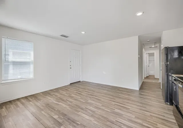 Photo 2 of Multi family home for sale at 2005 2007 Jb Jackson Jr Blvd, Dallas, TX 75210 | MLS# 21365261 | Listing updated on 2026-09-08