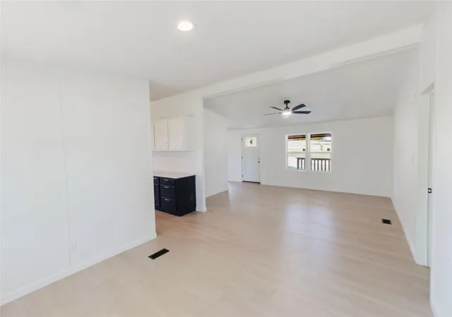 Photo 4 of Manufactured home for sale at 9800 2nd Street, Joshua, TX 76058 | MLS# 21368289 | Listing updated on 2026-09-10