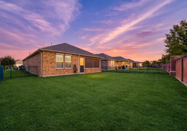 Photo 1 of Single family home for sale at 2325 Beachfront Dr, Frisco, TX 75036 | MLS# 21368195 | Listing updated on 2026-09-28