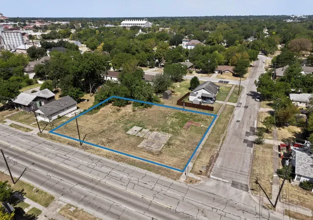Photo 1 of Land for sale at 814 & 816 Martin Luther King Blvd, Corsicana, TX 75110 | MLS# 21368325 | Listing updated on 2026-09-09