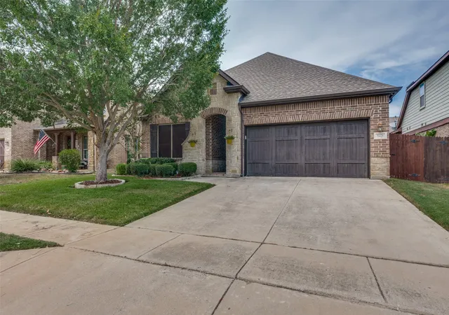 Photo 1 of Single family home for sale at 8425 Snow Goose Wy, Fort Worth, TX 76118 | MLS# 21368427 | Listing updated on 2026-09-15