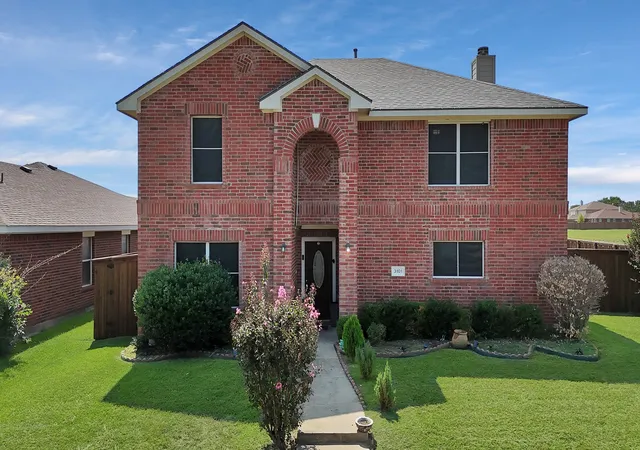 Photo 1 of Single family home for sale at 3101 Silver Creek Dr, Mesquite, TX 75181 | MLS# 21368455 | Listing updated on 2026-09-11