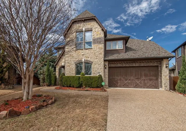 Photo 1 of Single family home for sale at 10205 Savoy Dr, Plano, TX 75025 | MLS# 21368437 | Listing updated on 2026-09-09