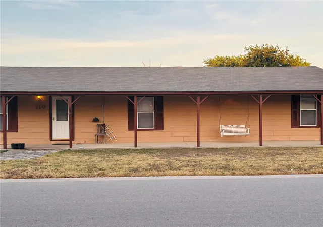 Photo 2 of Single family home for sale at 110 N Love Ave, Florence, TX 76527 | MLS# 21368563 | Listing updated on 2026-09-09