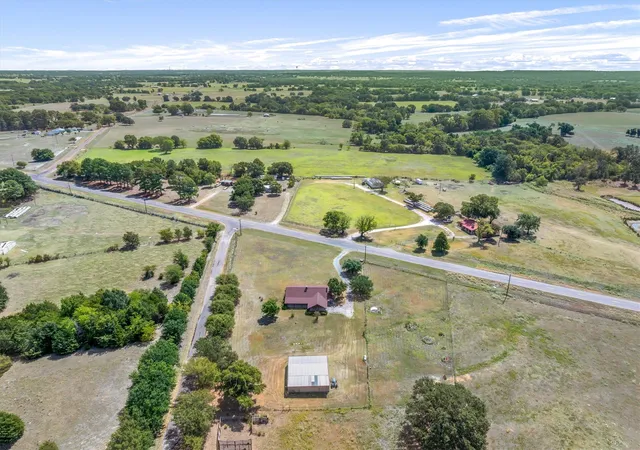 Photo 3 of Sale Pending at 9150 State Hwy 198, Canton, TX 75103 | MLS# 21368705 | Listing updated on 2026-09-21