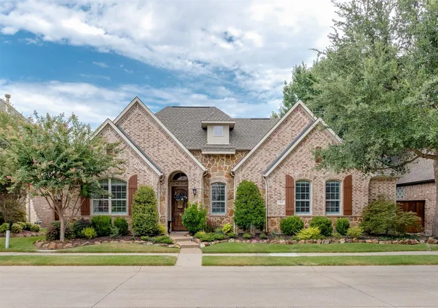 Photo 1 of Single family home for sale at 103 Troon Rd, Mc Kinney, TX 75072 | MLS# 21368674 | Listing updated on 2026-09-12