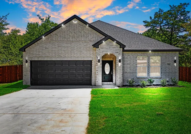 Photo 1 of Single family home for sale at 106 Bowers St, Seagoville, TX 75159 | MLS# 21368881 | Listing updated on 2026-09-12