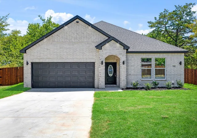 Photo 2 of Single family home for sale at 106 Bowers St, Seagoville, TX 75159 | MLS# 21368881 | Listing updated on 2026-09-12
