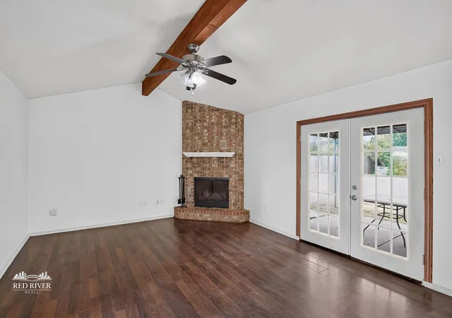 Photo 2 of Sale Pending at 4815 General Bragg Dr, Bossier City, LA 71112 | MLS# 21368767 | Listing updated on 2026-09-17