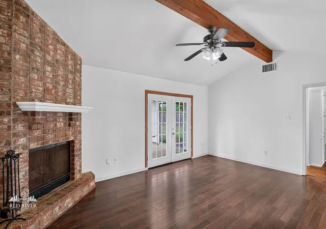 Photo 3 of Sale Pending at 4815 General Bragg Dr, Bossier City, LA 71112 | MLS# 21368767 | Listing updated on 2026-09-17
