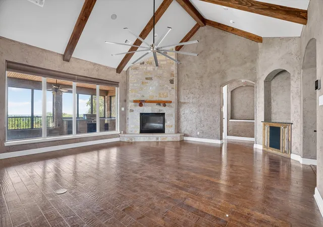 Photo 4 of Single family home for sale at 6305 Carnegie Ct, Cleburne, TX 76033 | MLS# 21368810 | Listing updated on 2026-10-01