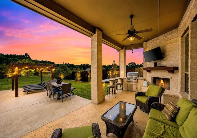 Photo 3 of Single family home for sale at 1642 Jeffrey Dr, Wylie, TX 75098 | MLS# 21368212 | Listing updated on 2026-10-06