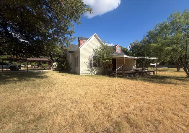 Photo 1 of Single family home for sale at 201 Marion St, Clyde, TX 79510 | MLS# 21369117 | Listing updated on 2026-09-25