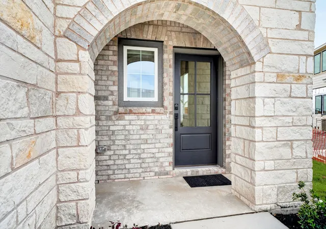 Photo 2 of Single family home for sale at 2915 Orchard Park Ln, Crandall, TX 75114 | MLS# 21369154 | Listing updated on 2026-09-11
