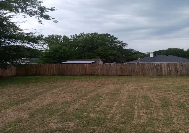 Photo 4 of Single family home for sale at 484 Stone Rd, Texarkana, TX 75501 | MLS# 21369197 | Listing updated on 2026-09-10