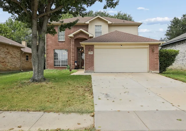 Photo 1 of Single family home for sale at 3039 Bosswood Ct, Grand Prairie, TX 75052 | MLS# 21368002 | Listing updated on 2026-09-11