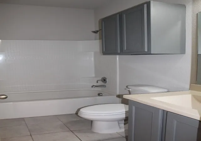 Photo 3 of Sale Pending at 3705 Fossil Tree Ln, Fort Worth, TX 76244 | MLS# 21368252 | Listing updated on 2026-09-13