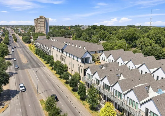 Photo 2 of Single family home for sale at 2280 Rook Dr, Dallas, TX 75211 | MLS# 21366475 | Listing updated on 2026-10-03