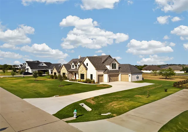 Photo 2 of Single family home for sale at 3201 Dakota Dr, Northlake, TX 76226 | MLS# 21368786 | Listing updated on 2026-09-20