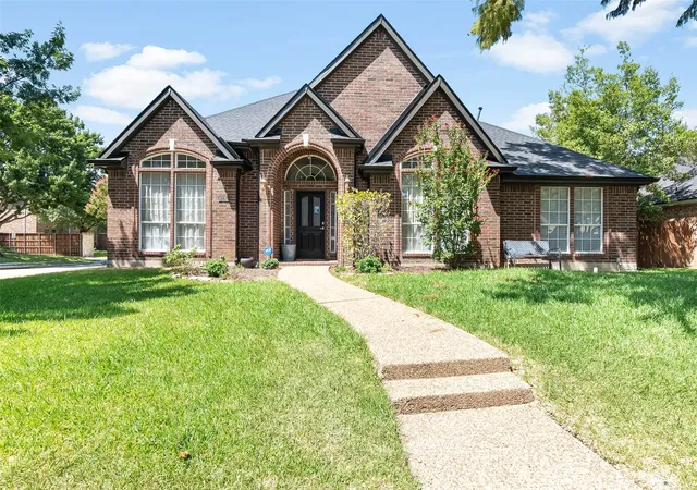 Photo 4 of Sale Pending at 144 Hearthwood Dr, Coppell, TX 75019 | MLS# 21368649 | Listing updated on 2026-09-23