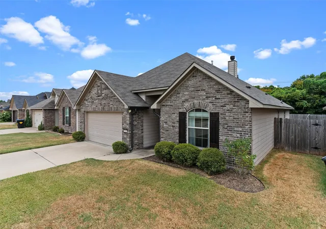 Photo 2 of Single family home for sale at 3449 Grand Cane Ln, Bossier City, LA 71111 | MLS# 21369406 | Listing updated on 2026-09-12