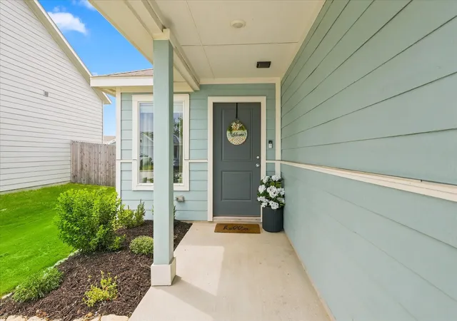 Photo 2 of Single family home for sale at 11741 Marcellus Wy, Justin, TX 76247 | MLS# 21368150 | Listing updated on 2026-09-12