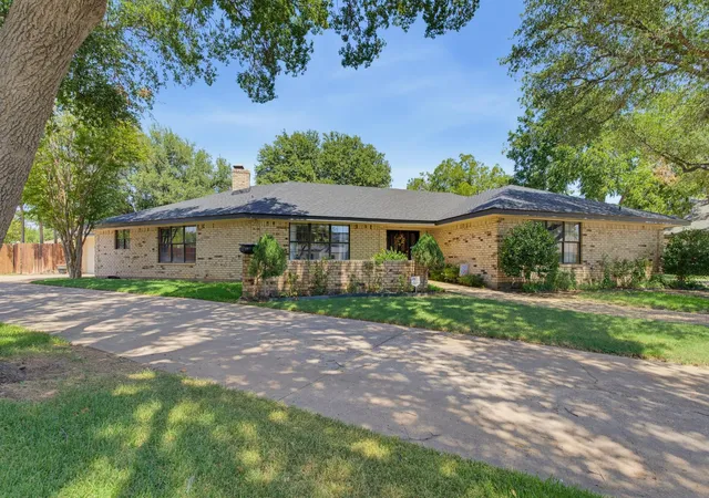 Photo 1 of Single family home for sale at 38 Cypress Point St, Abilene, TX 79606 | MLS# 21367479 | Listing updated on 2026-09-15