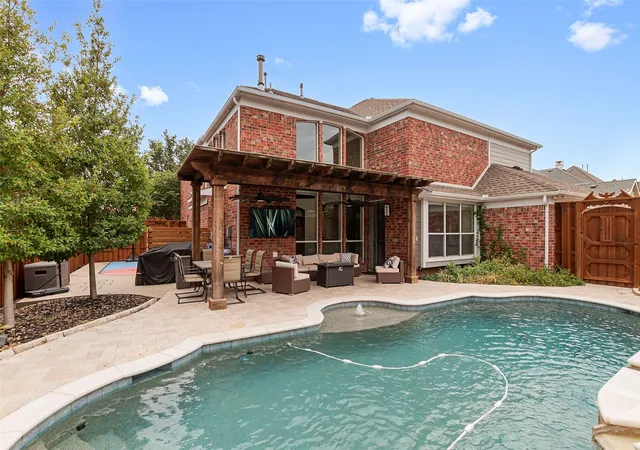 Photo 2 of Single family home for sale at 1658 Coldstone Dr, Frisco, TX 75034 | MLS# 21369567 | Listing updated on 2026-09-29