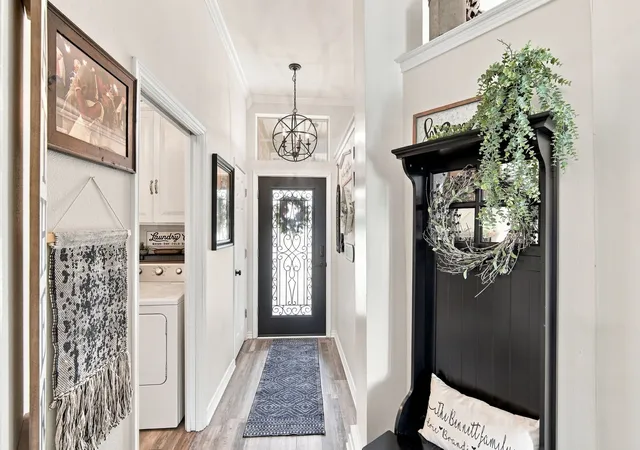 Photo 4 of Sale Pending at 204 Cloverdale St, Hillsboro, TX 76645 | MLS# 21368835 | Listing updated on 2026-09-08