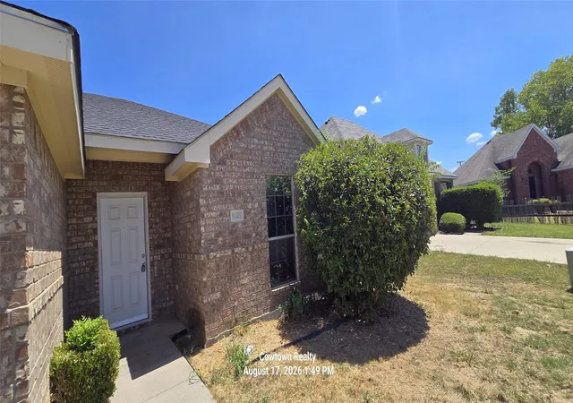 Photo 25 of Sale Pending at 9325 Rhoni Ct, Fort Worth, TX 76140 | MLS# 21369680 | Listing updated on 2026-09-26
