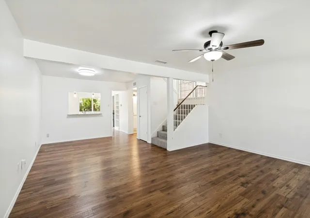 Listing Photo 2 - Condo for sale in building located at 15151 Berry Trl, Dallas, TX 75248 - Unit #1501
