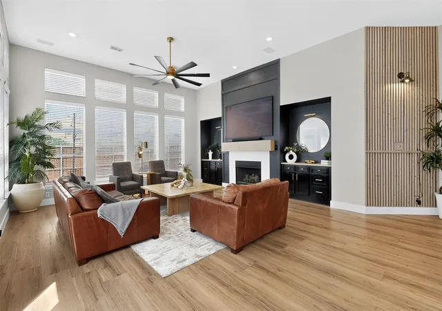 Photo 1 of Single family home for sale at 4095 Truman Dr, Frisco, TX 75034 | MLS# 21354438 | Listing updated on 2026-10-06