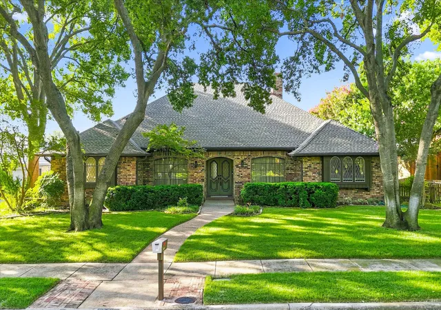 Photo 1 of Single family home for sale at 1912 Deerfield Dr, Plano, TX 75023 | MLS# 21367958 | Listing updated on 2026-09-12