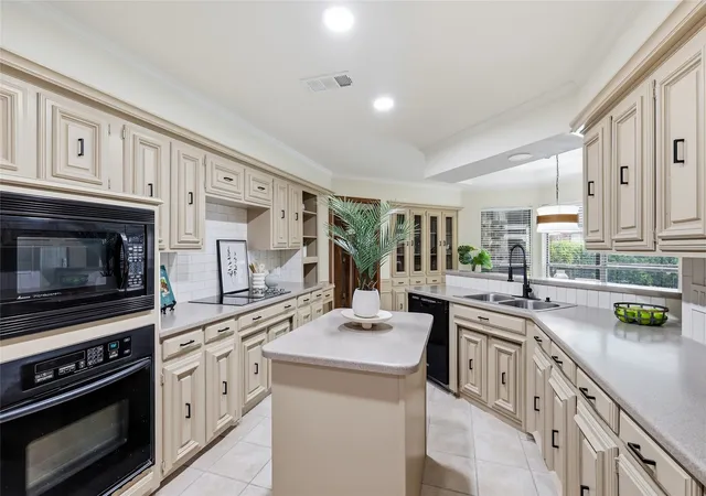 Photo 3 of Single family home for sale at 1912 Deerfield Dr, Plano, TX 75023 | MLS# 21367958 | Listing updated on 2026-09-12