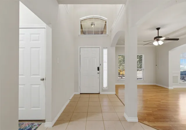 Photo 3 of Single family home for sale at 4806 Fitzgerald Dr, Mansfield, TX 76063 | MLS# 21367373 | Listing updated on 2026-09-13