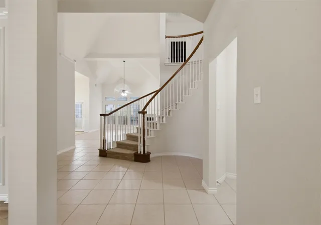 Photo 3 of Single family home for sale at 4806 Fitzgerald Dr, Mansfield, TX 76063 | MLS# 21367373 | Listing updated on 2026-09-13