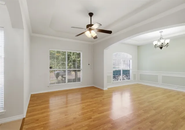 Photo 4 of Single family home for sale at 4806 Fitzgerald Dr, Mansfield, TX 76063 | MLS# 21367373 | Listing updated on 2026-09-13