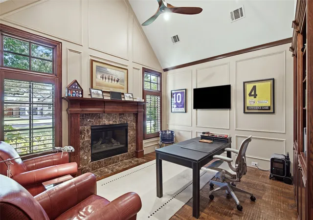 Photo 2 of Single family home for sale at 5924 Norway Rd, Dallas, TX 75230 | MLS# 21367663 | Listing updated on 2026-10-06