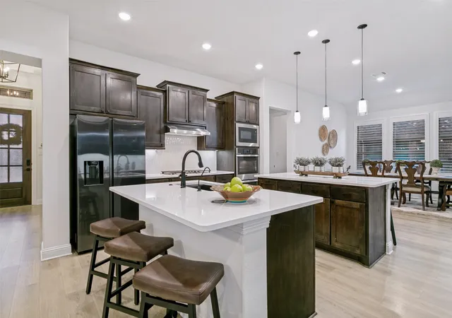 Photo 3 of Single family home for sale at 216 Big Sky Cir, Northlake, TX 76226 | MLS# 21369758 | Listing updated on 2026-10-05