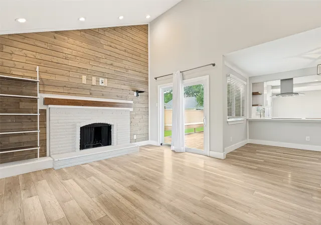 Photo 3 of Single family home for sale at 2114 Wheaton Dr, Richardson, TX 75081 | MLS# 21369779 | Listing updated on 2026-09-09