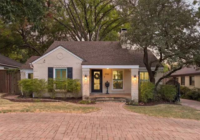 Photo 1 of Sale Pending at 5342 Mccommas Blvd, Dallas, TX 75206 | MLS# 21369864 | Listing updated on 2026-09-11